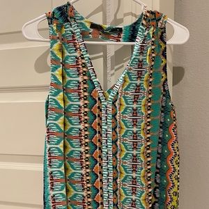 Women’s Sleeveless  Top